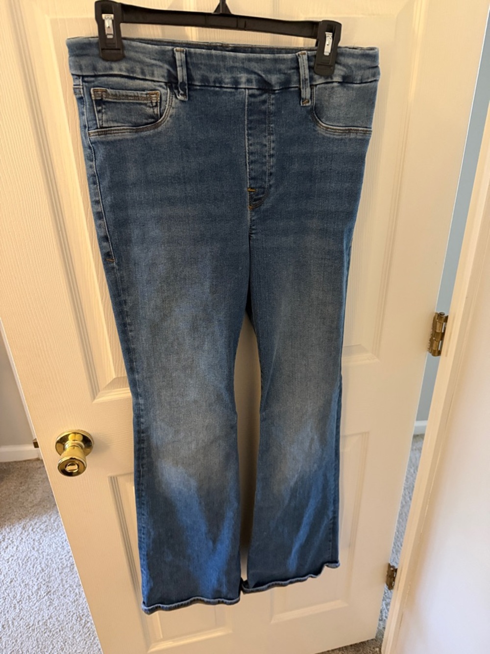 Good American flare jeans large